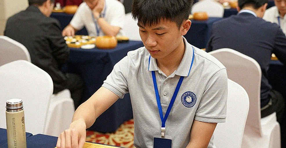 নোটবুক এক কথা বলে, টেপ বলে আরেক — ChessBase Magazine #225 আর বাংলাদেশের হিসাবের খাতা