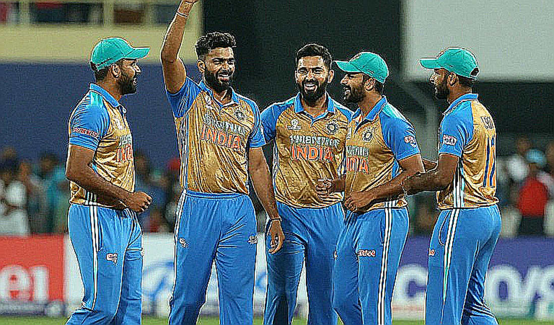 টাইম আউট থেকে আম্পায়ার্স কল: এশিয়ার ক্রিকেটে সিদ্ধান্তের চেইন অব কাস্টডি