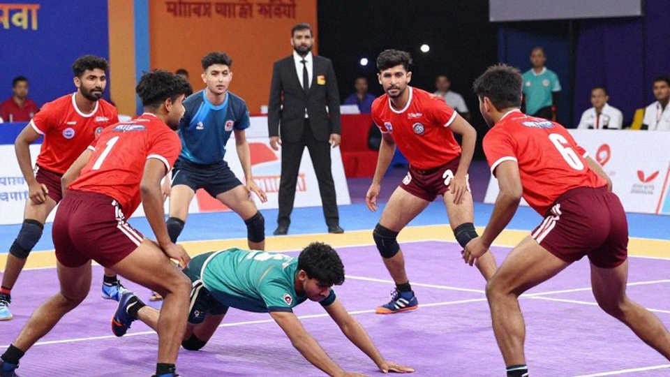বিরতিতে নেপাল ১৪ পয়েন্টের মধ্যে ছিল: ৪৮-২৪ ব্যবধানের আড়ালে ভারতের নারী কাবাডির আসল প্রশ্নটা